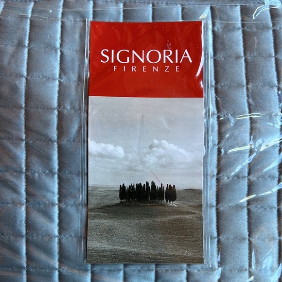 Masaccio King Coverlet and Bed Skirt - Picture 2 of 8